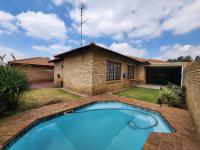  of property in Alberton