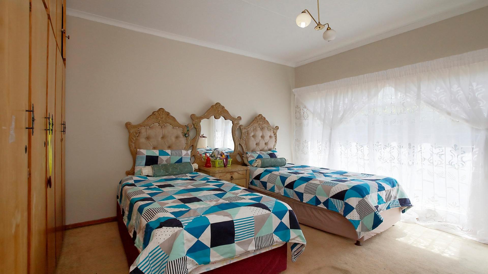 Bed Room 2 of property in Ermelo