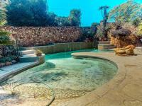  of property in Quellerina