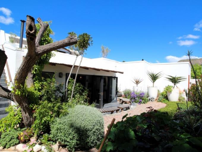 5 Bedroom House for Sale For Sale in Montagu - MR600025