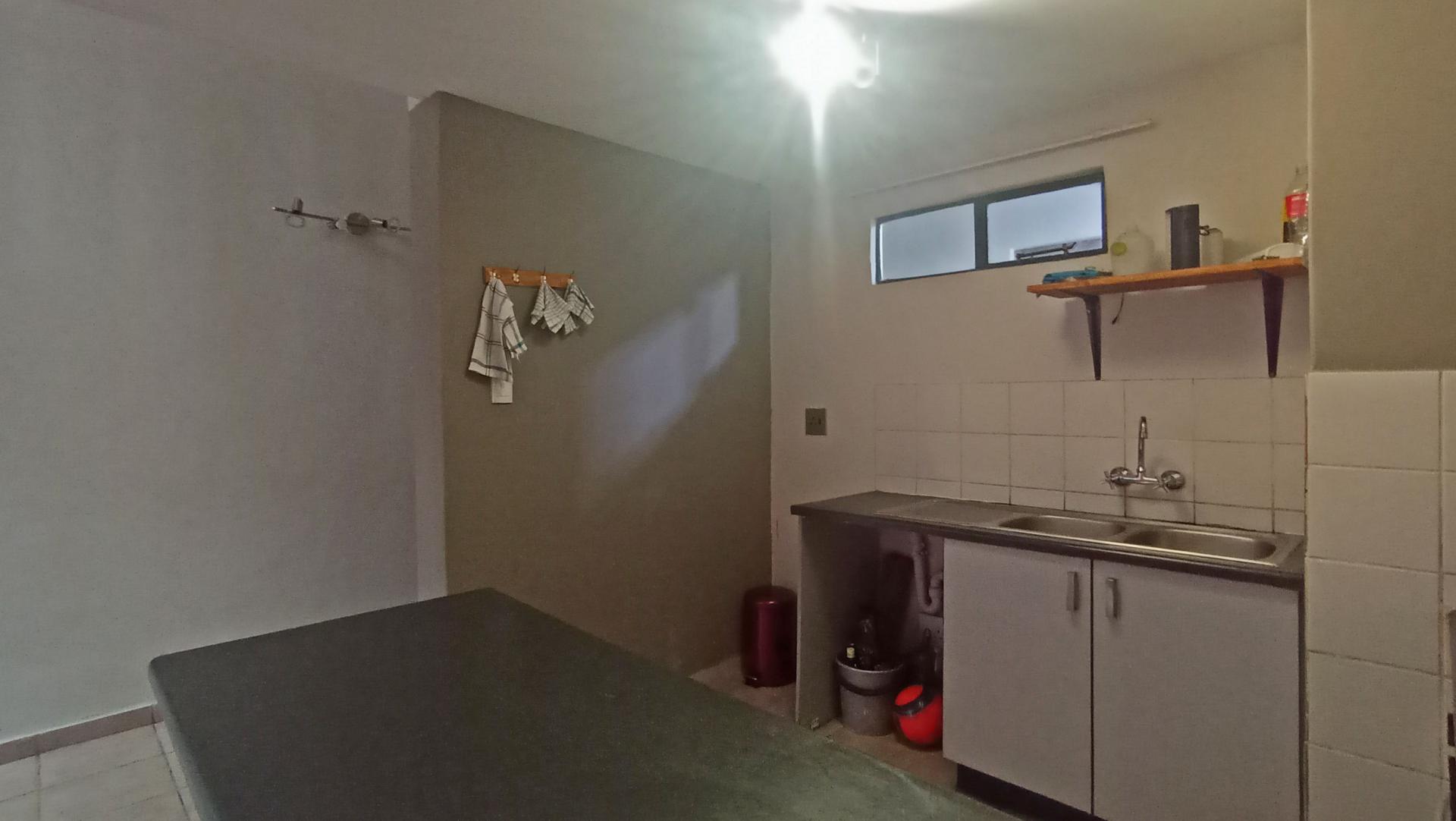 Kitchen - 9 square meters of property in Richmond - JHB