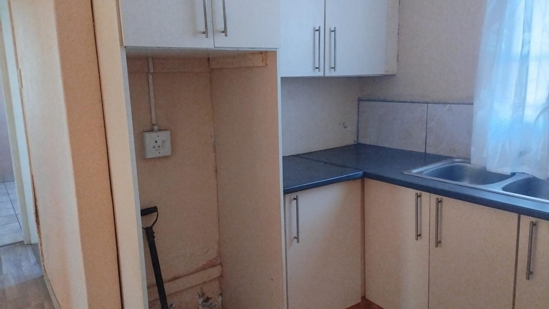 Kitchen of property in Ladysmith
