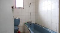 Bathroom 1 - 17 square meters of property in Eldorado Park AH