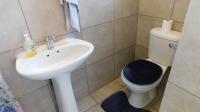 Bathroom 1 - 6 square meters of property in Reservoir Hills KZN