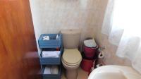Main Bathroom - 4 square meters of property in Reservoir Hills KZN