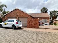 3 Bedroom 2 Bathroom House for Sale for sale in Theresapark