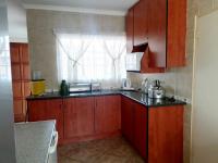  of property in Theresapark
