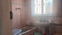 Bathroom 1 - 4 square meters of property in Vosloorus