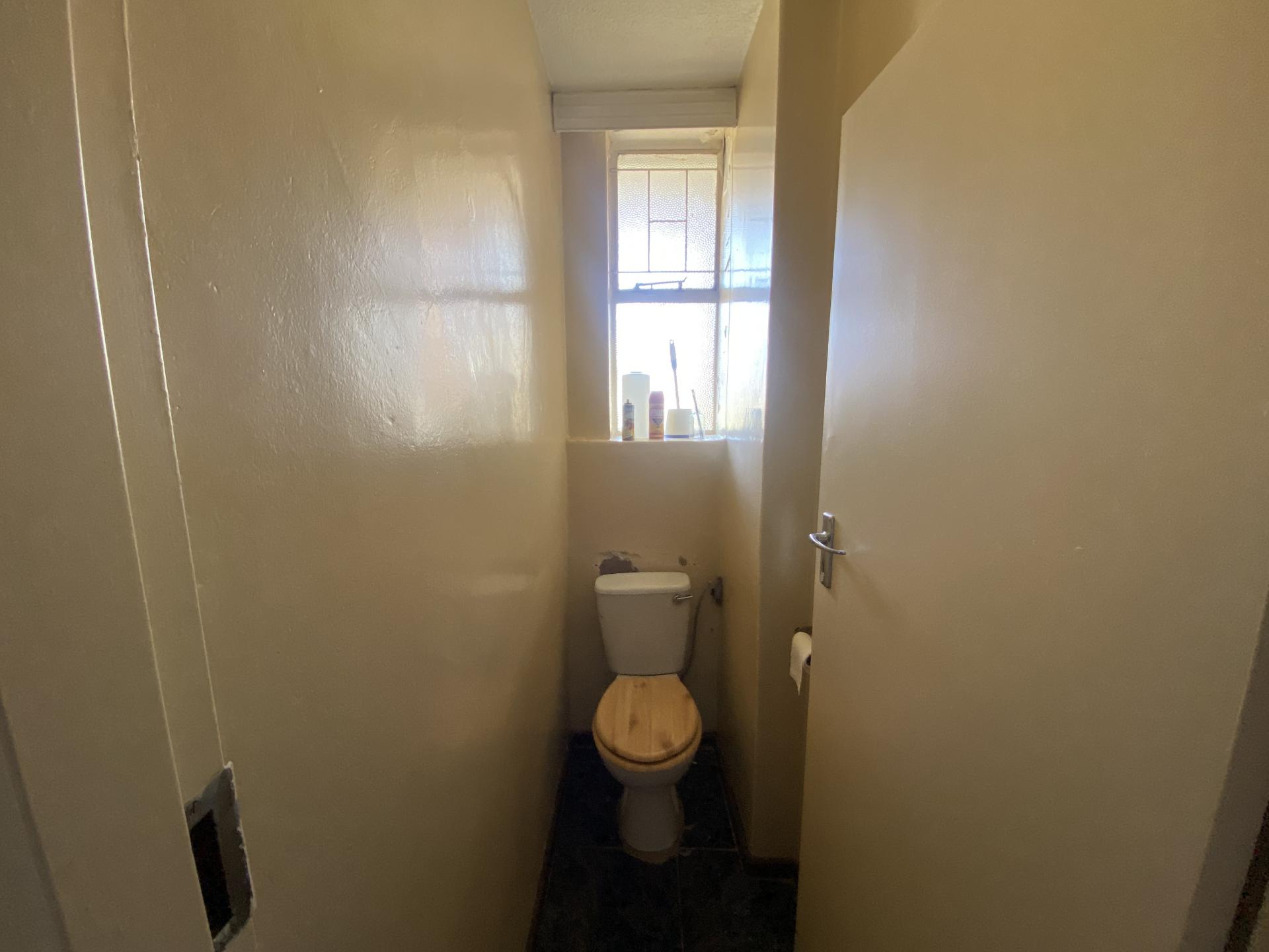  of property in Sunnyside