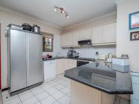 Kitchen of property in Ballitoville