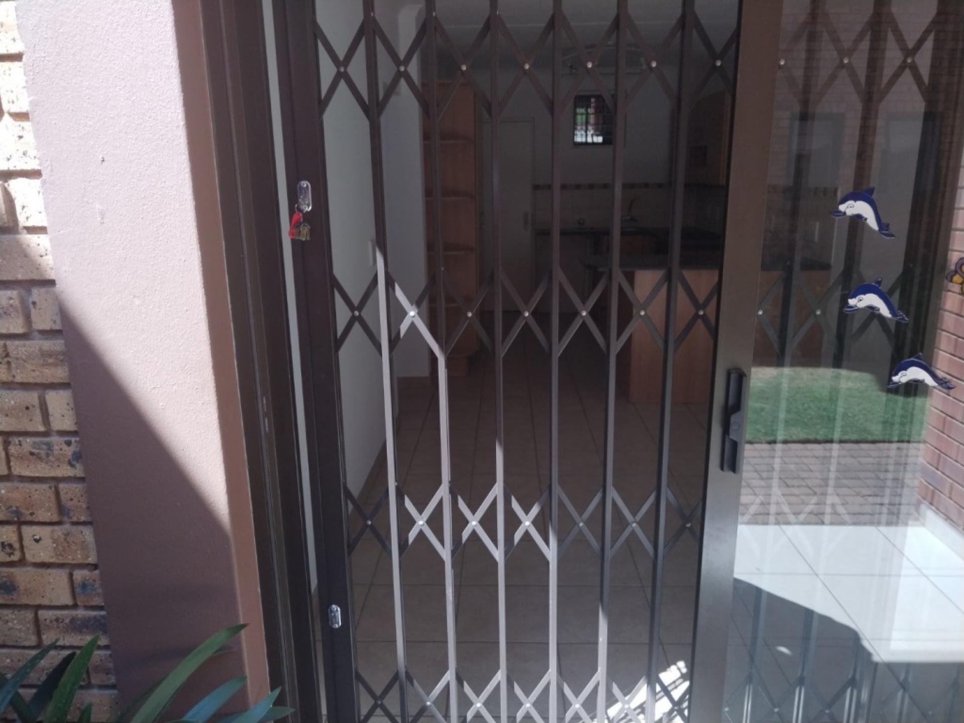  of property in Willow Park Manor