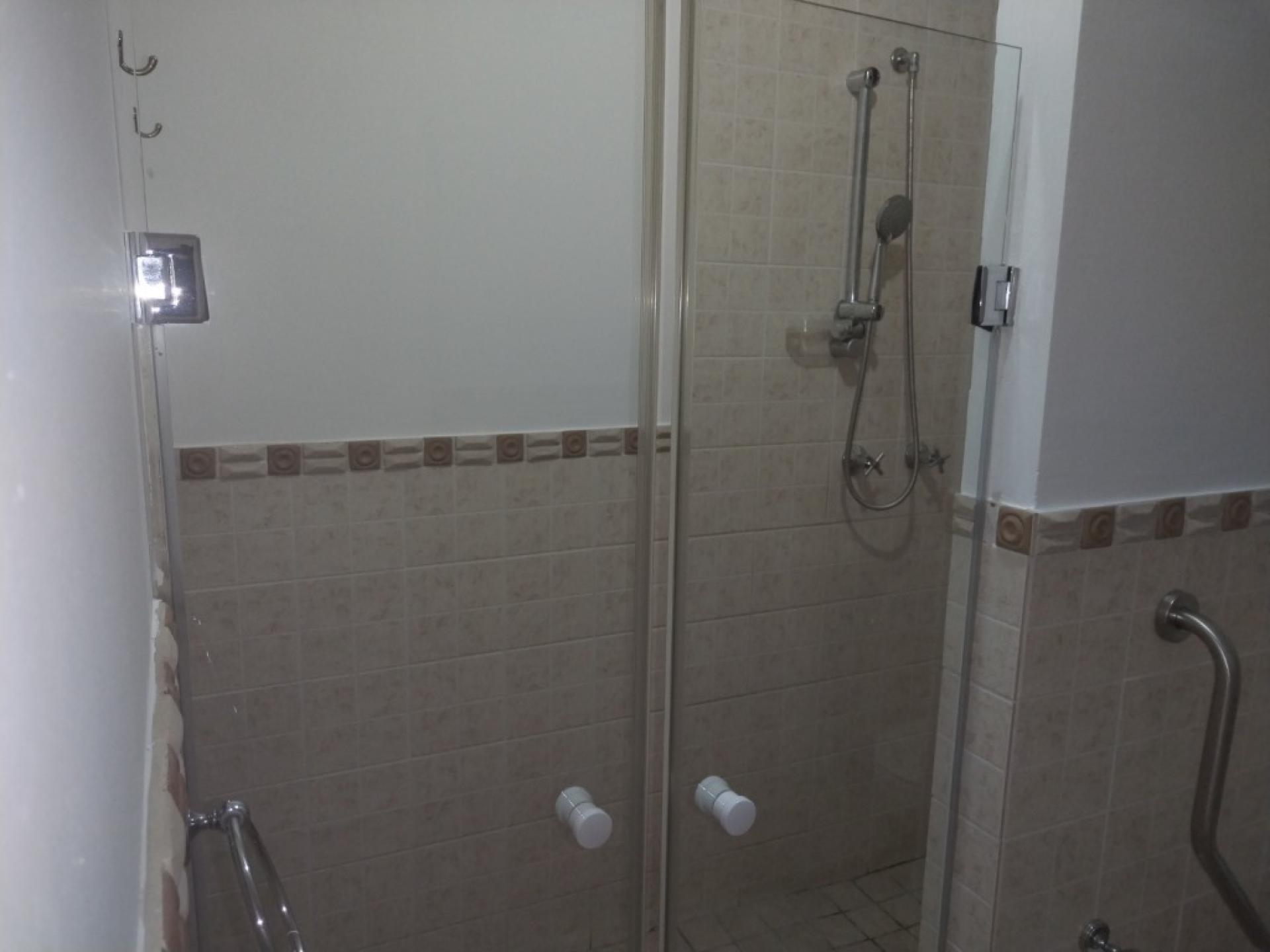  of property in Willow Park Manor