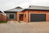 3 Bedroom 2 Bathroom House for Sale for sale in Six Fountains Estate
