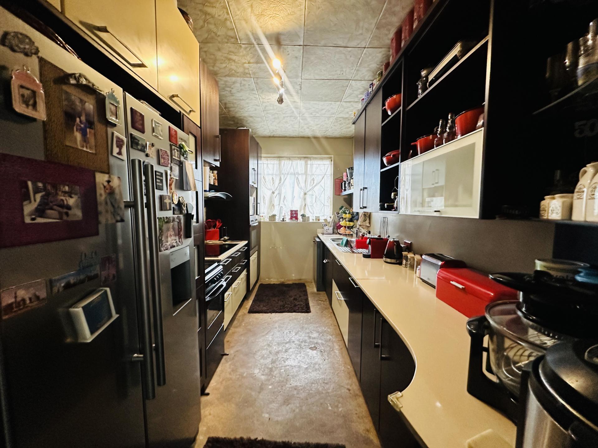 Kitchen of property in Bellevue
