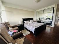 Main Bedroom of property in Bellevue