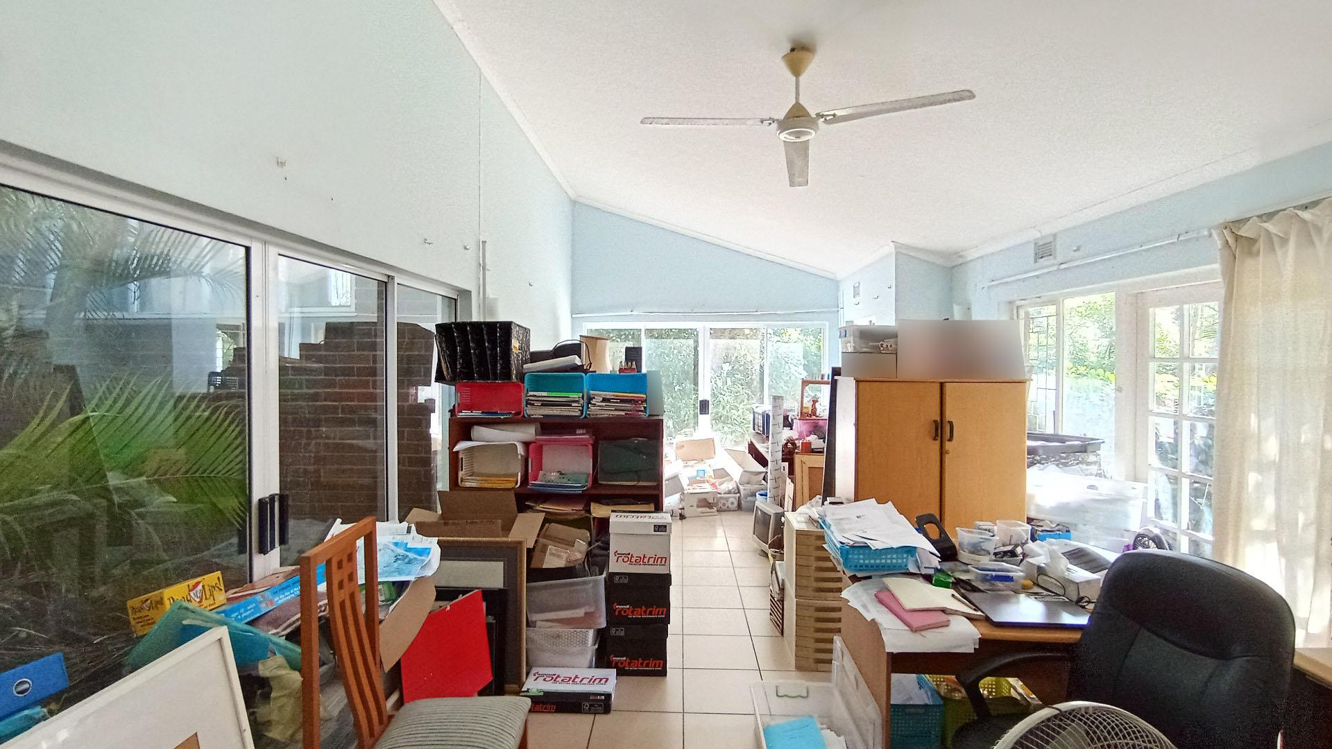 Lounges - 37 square meters of property in Westville 