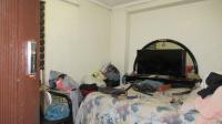 Bed Room 1 - 13 square meters of property in Orlando West
