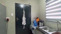 Kitchen - 6 square meters of property in La Montagne