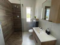 Bathroom 1 of property in Worcester