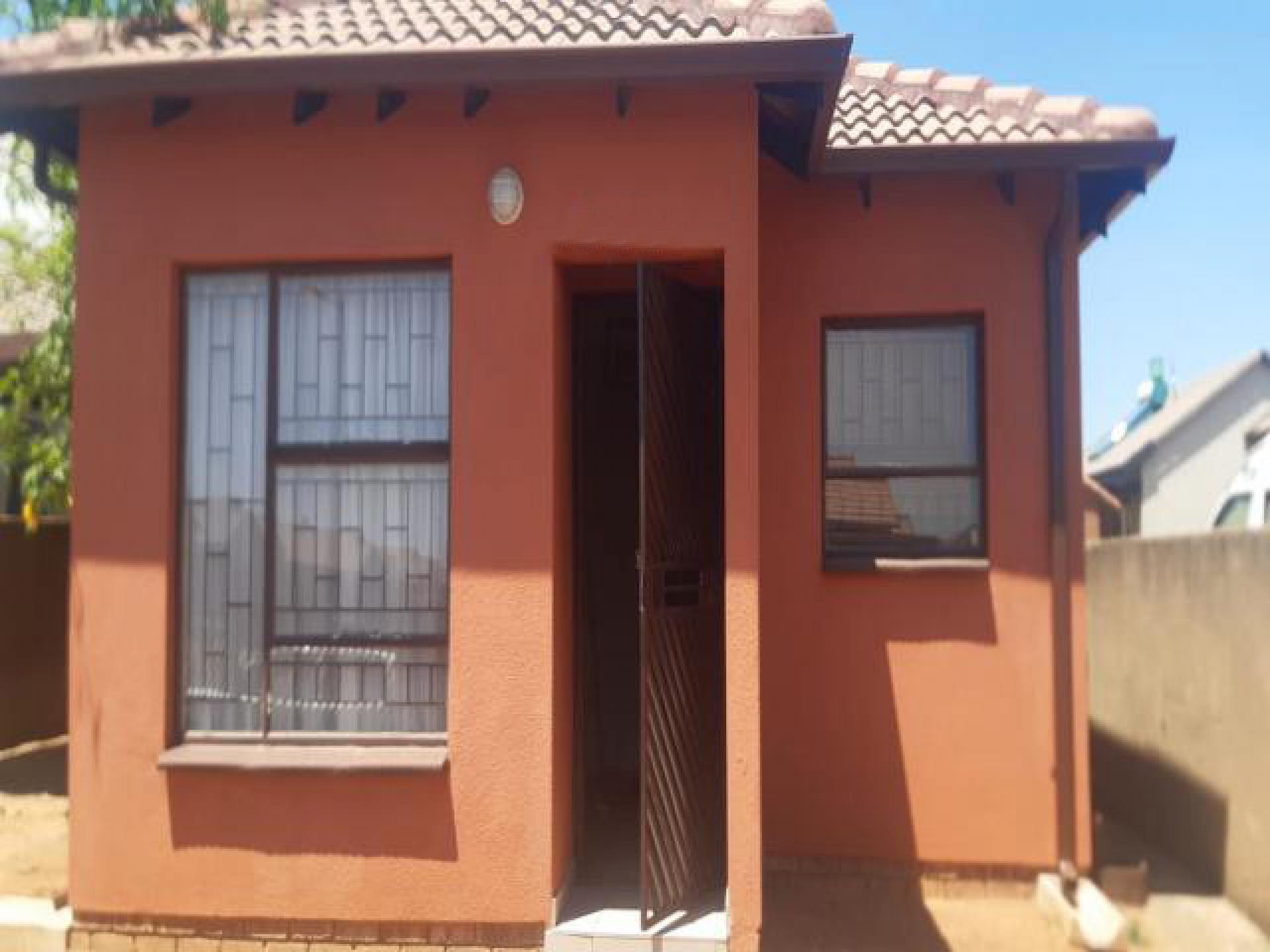 Front View of property in Soshanguve East