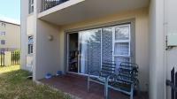 Patio - 6 square meters of property in Parklands