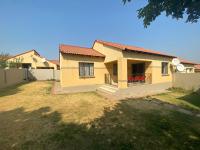 3 Bedroom 2 Bathroom Sec Title to Rent for sale in Mooikloof Ridge