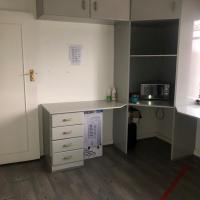  of property in Mondeor