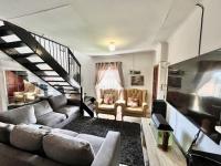  of property in Kya Sand