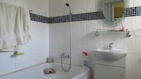 Main Bathroom - 4 square meters of property in Witpoortjie