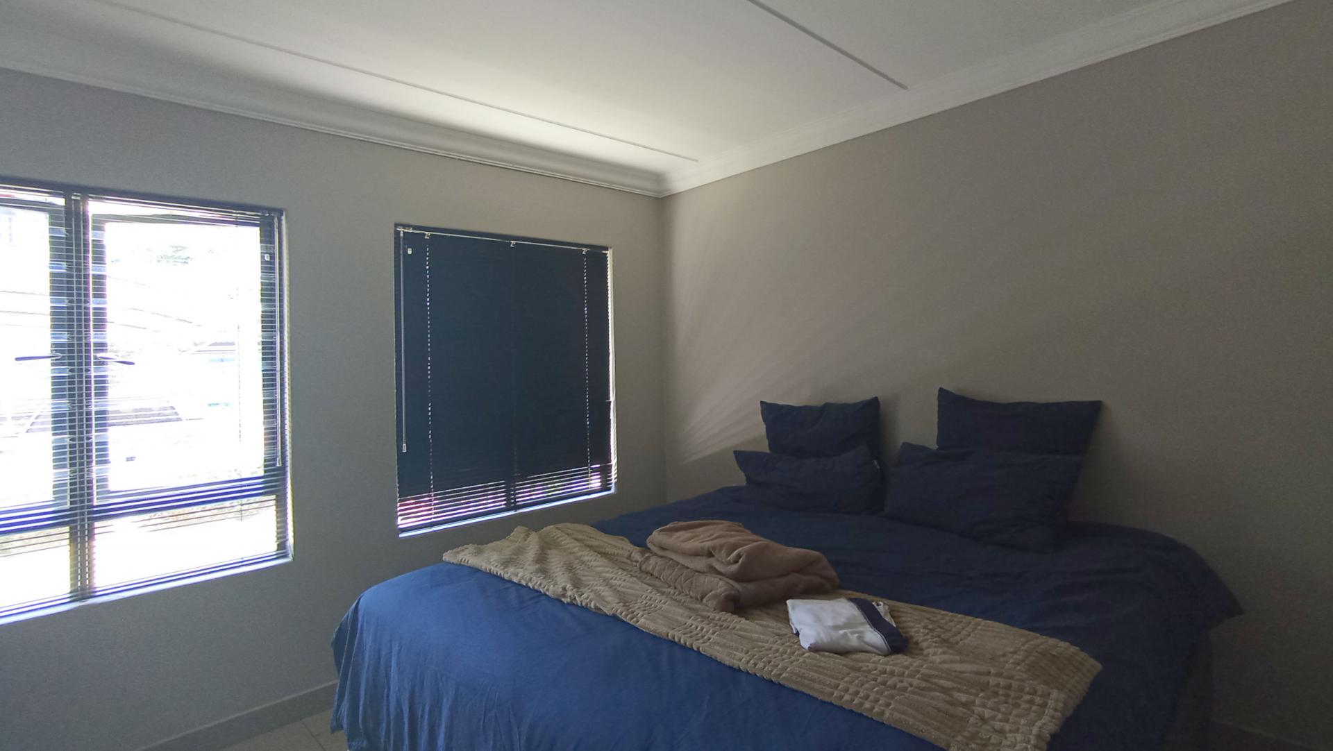 Main Bedroom - 12 square meters of property in Chartwell A.H.