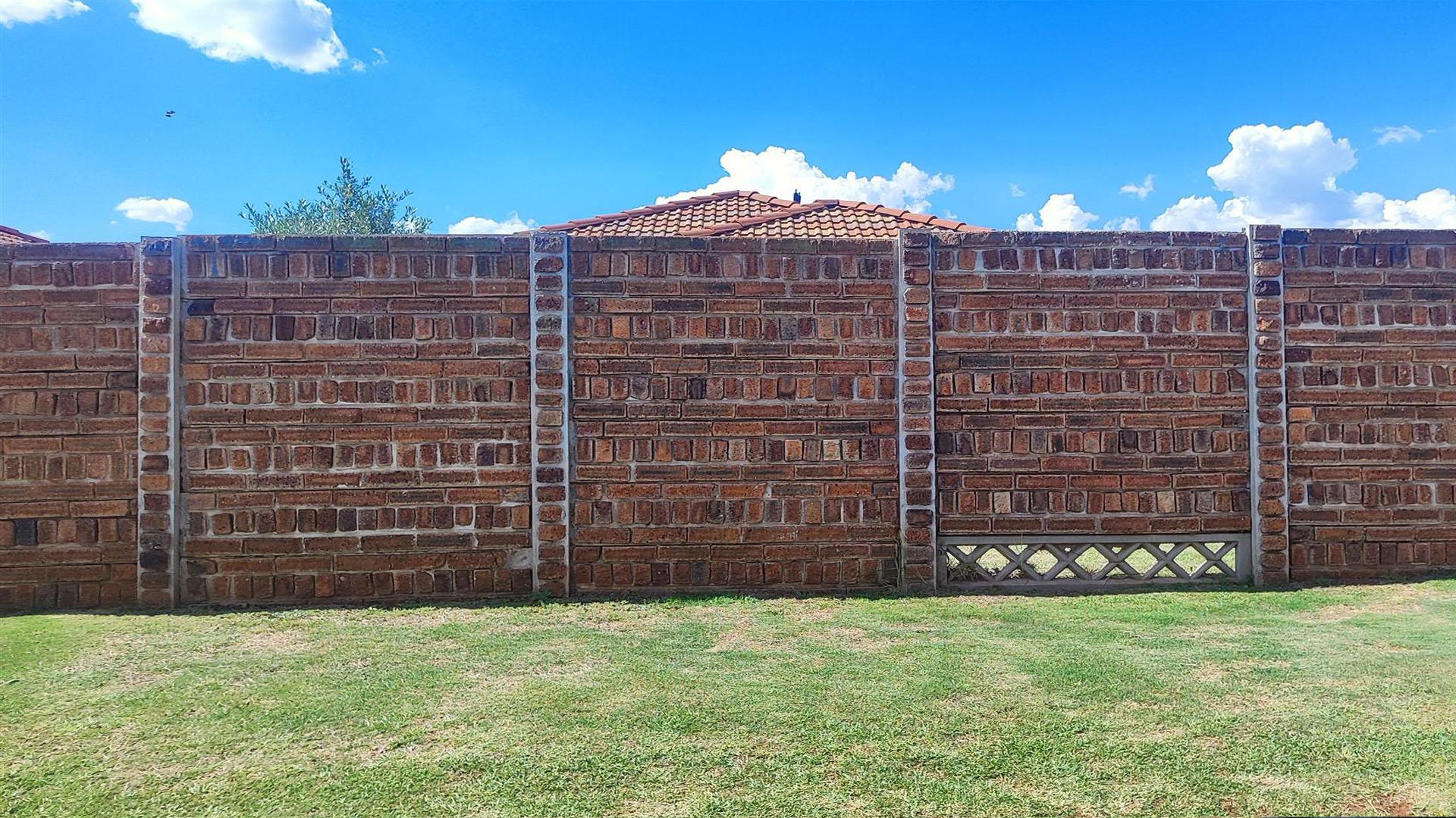 Front View of property in Watervalspruit