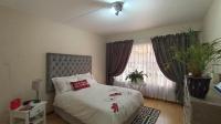 Main Bedroom - 17 square meters of property in Bruma
