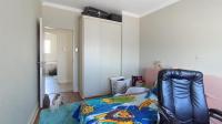 Bed Room 1 - 14 square meters of property in Kyalami Hills