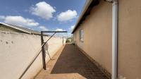 Spaces - 5 square meters of property in Savanna City