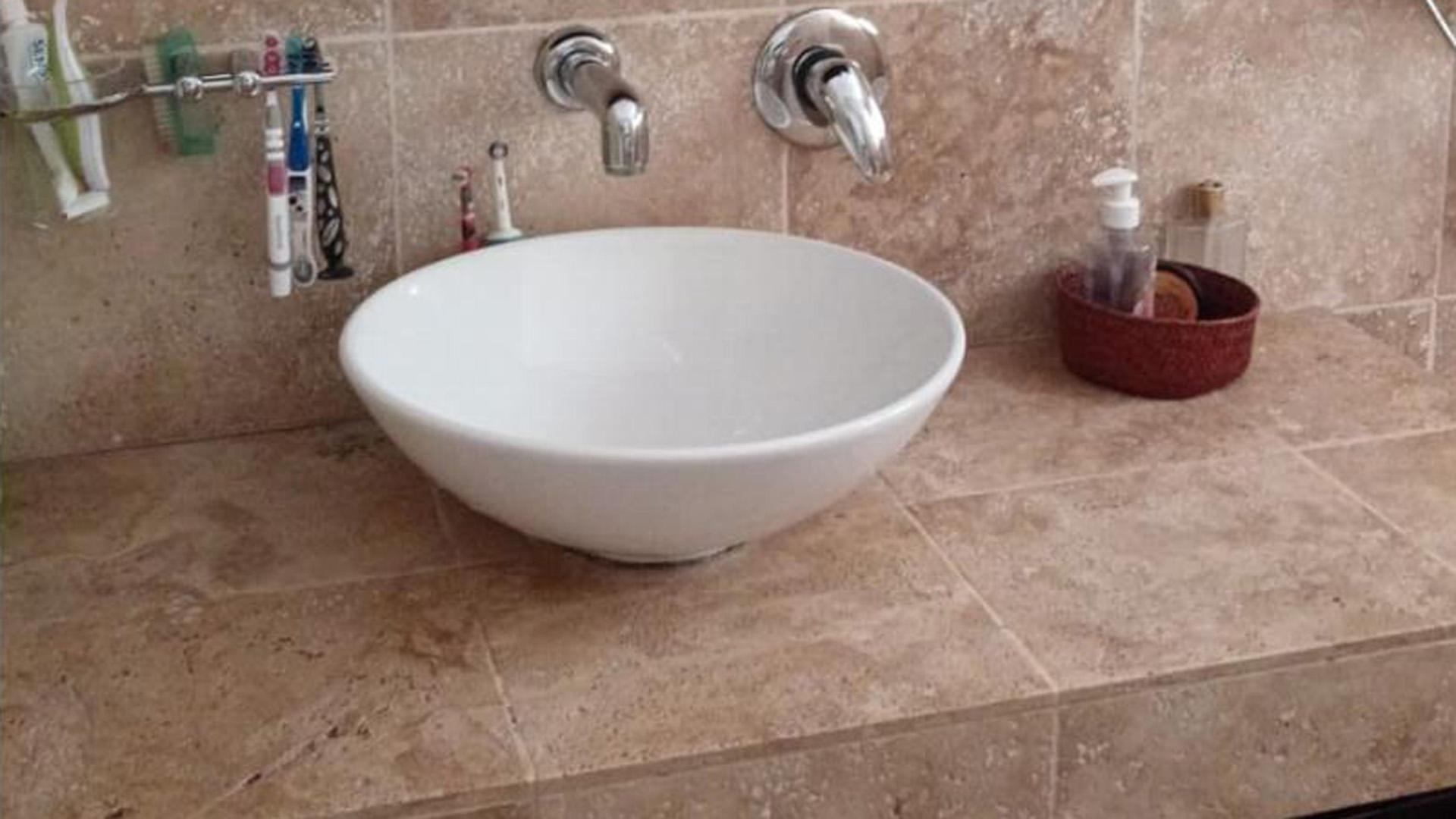 Bathroom 2 of property in Glen Hills