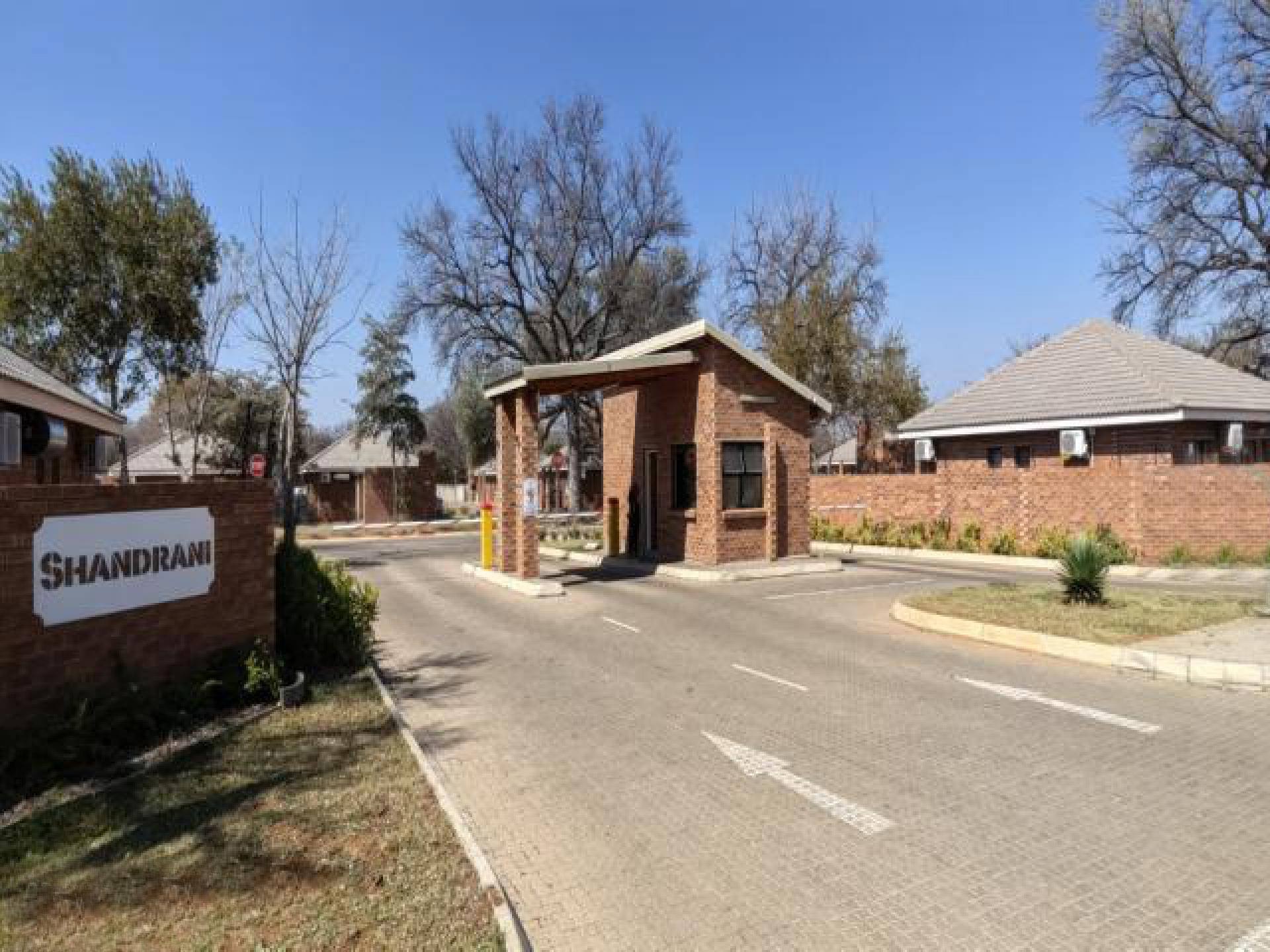 Front View of property in Lephalale (Ellisras)