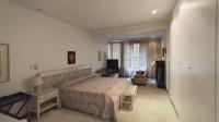 Main Bedroom - 33 square meters of property in Bedfordview