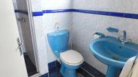 Main Bathroom - 4 square meters of property in Amanzimtoti 