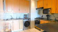 Kitchen - 10 square meters of property in Amanzimtoti 