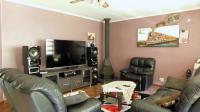 TV Room - 22 square meters of property in Lincoln Meade