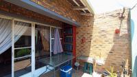 Balcony - 8 square meters of property in Ravenswood