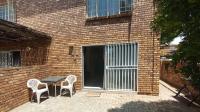 2 Bedroom 1 Bathroom Sec Title for Sale for sale in Wilgeheuwel 