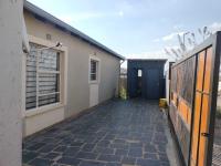  of property in Riverside View