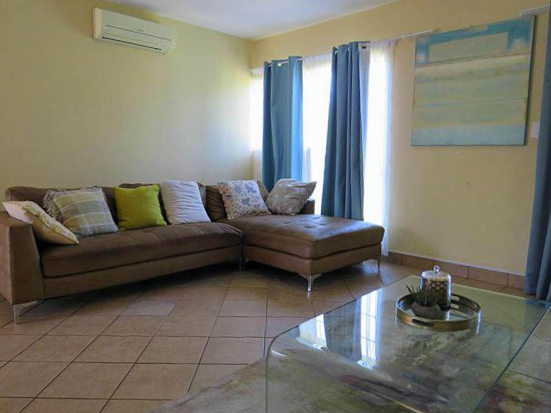 Lounges of property in Lephalale (Ellisras)