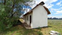Flatlet - 35 square meters of property in The Balmoral Estates