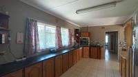 Kitchen - 21 square meters of property in Vanderbijlpark