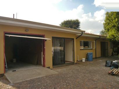 3 Bedroom House for Sale For Sale in Krugersdorp - Home Sell - MR60349