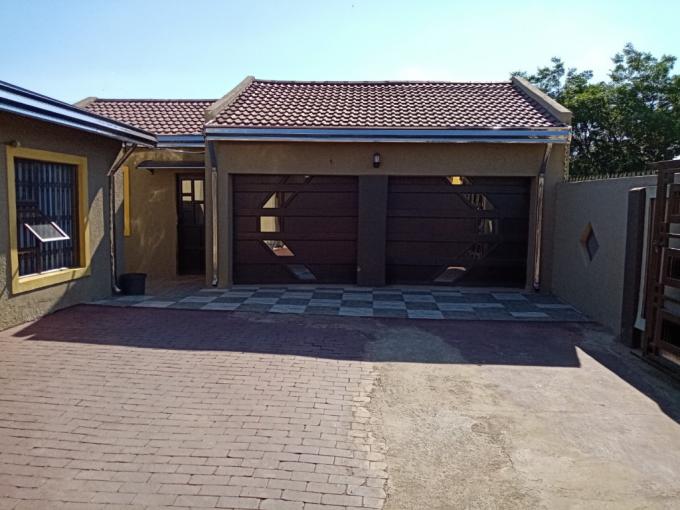 3 Bedroom House for Sale For Sale in Ennerdale South - MR603578