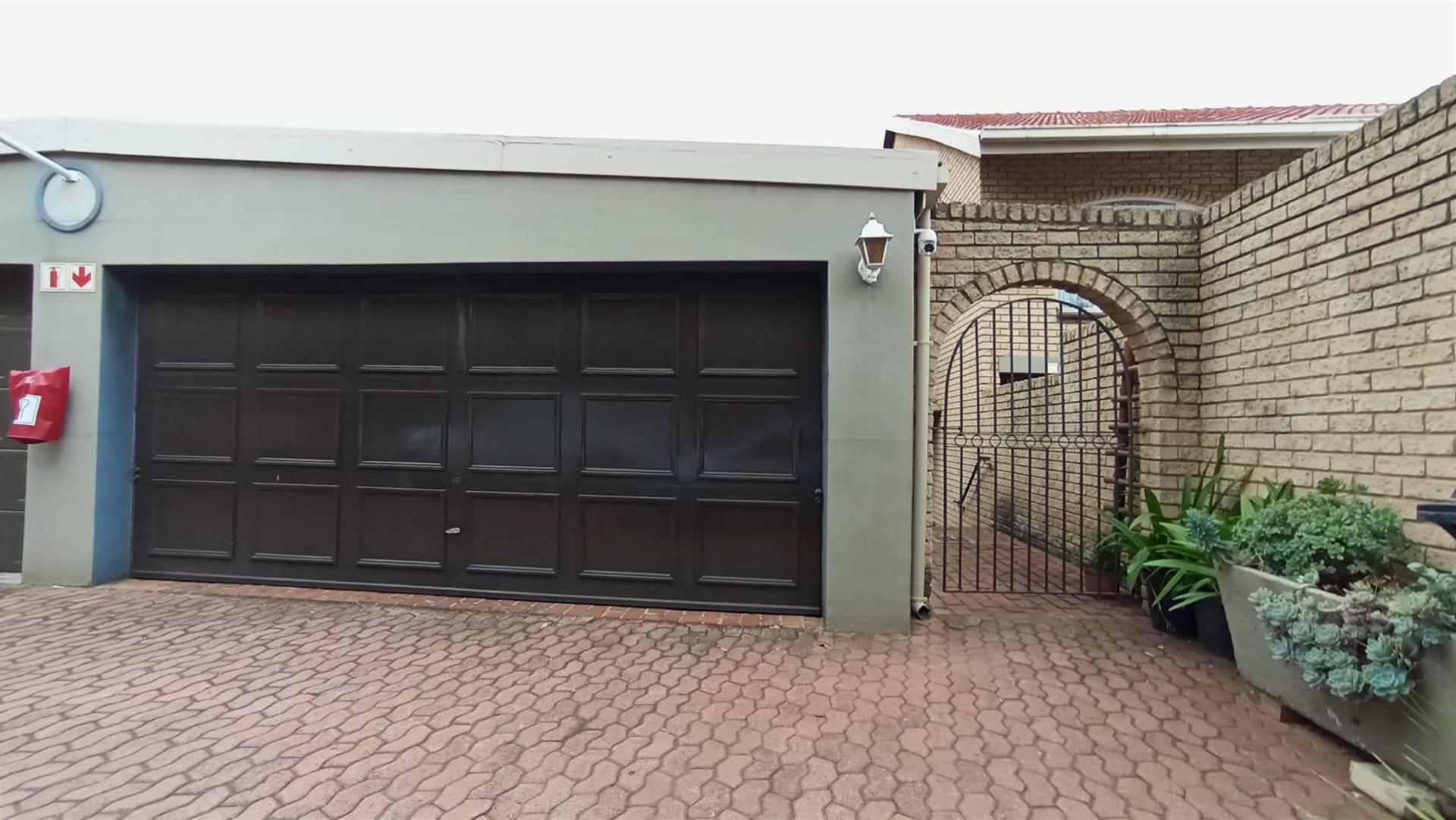 Front View of property in Waterkloof Glen