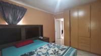 Main Bedroom - 15 square meters of property in Clayville